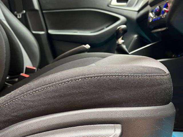 2020 HYUNDAI I20 2020 HYUNDAI I20