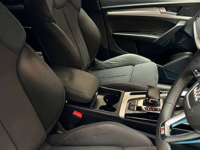 2022 AUDI Q5 2022 AUDI Q5