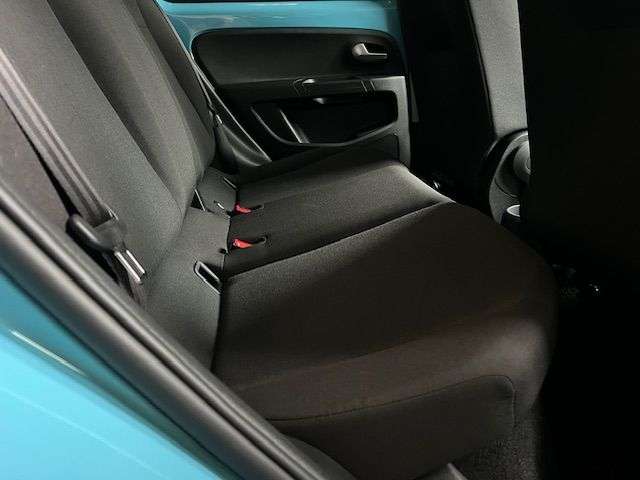 2021 VOLKSWAGEN UP! 2021 VOLKSWAGEN UP!