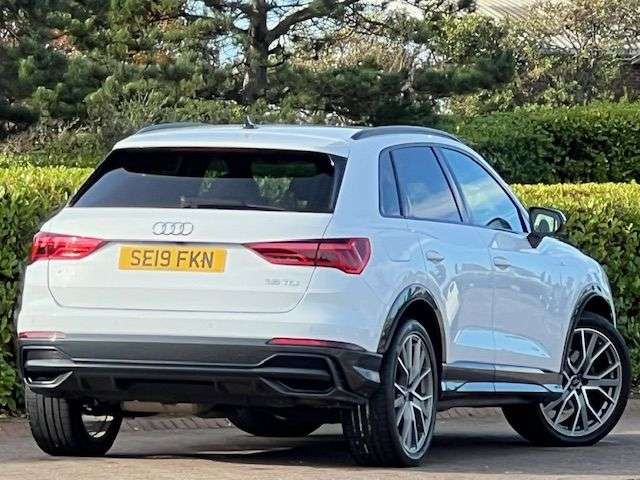 2019 AUDI Q3 2019 AUDI Q3