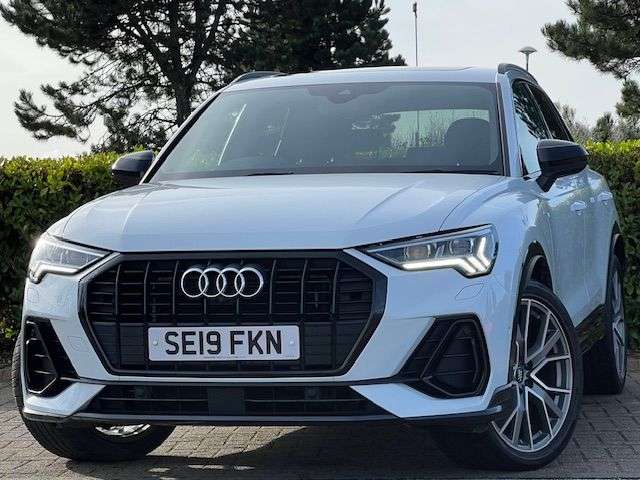 2019 AUDI Q3 2019 AUDI Q3