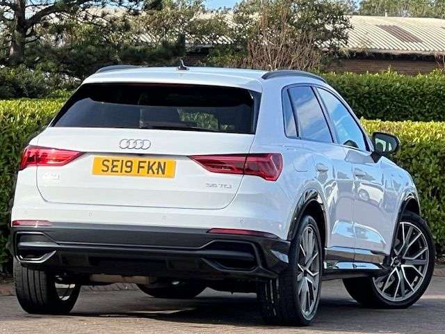 2019 AUDI Q3 2019 AUDI Q3
