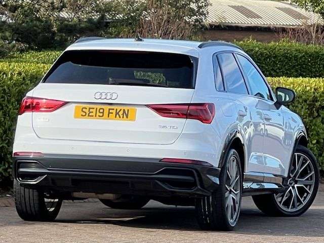 2019 AUDI Q3 2019 AUDI Q3