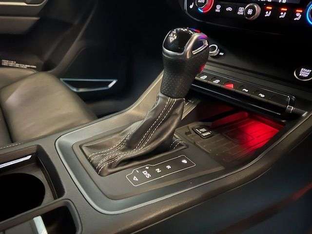 2019 AUDI Q3 2019 AUDI Q3