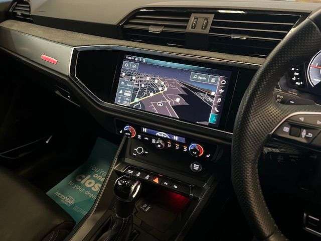 2019 AUDI Q3 2019 AUDI Q3