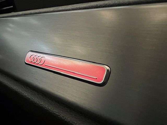 2019 AUDI Q3 2019 AUDI Q3