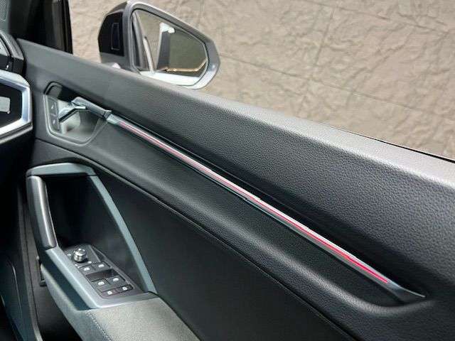 2019 AUDI Q3 2019 AUDI Q3