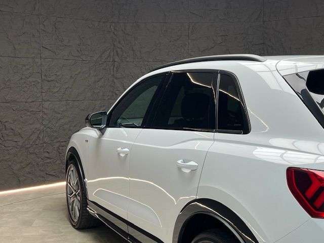 2019 AUDI Q3 2019 AUDI Q3
