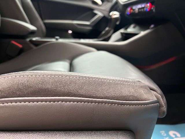 2019 AUDI Q3 2019 AUDI Q3