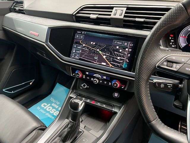 2019 AUDI Q3 2019 AUDI Q3