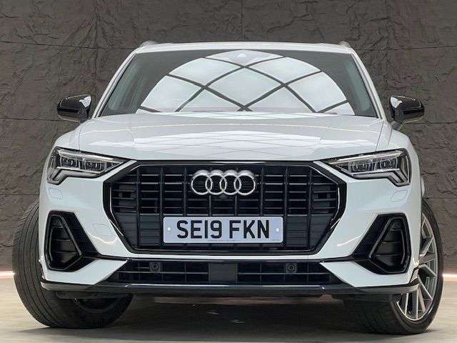 2019 AUDI Q3 2019 AUDI Q3