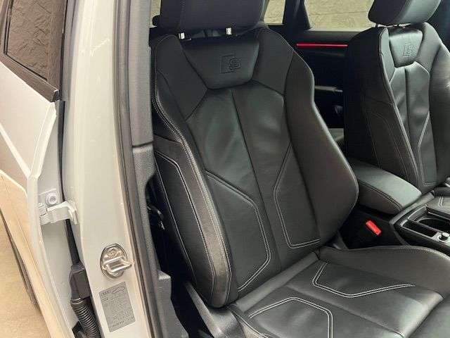 2019 AUDI Q3 2019 AUDI Q3