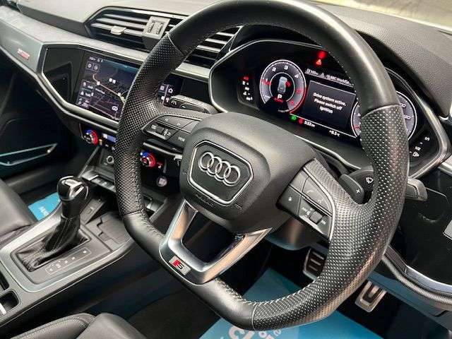 2019 AUDI Q3 2019 AUDI Q3