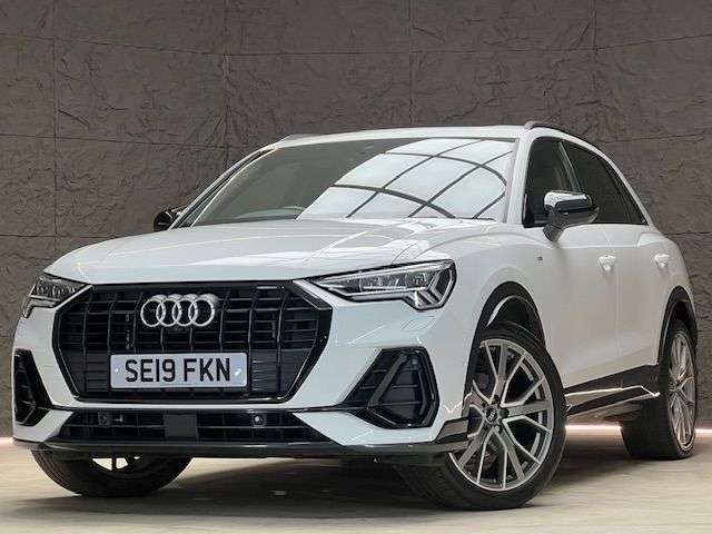 Check out this Audi Q3 2019 Diesel Automatic