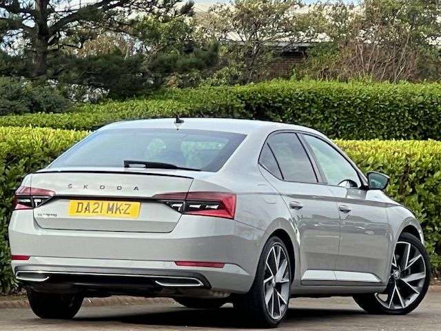 2021 SKODA SUPERB 2021 SKODA SUPERB