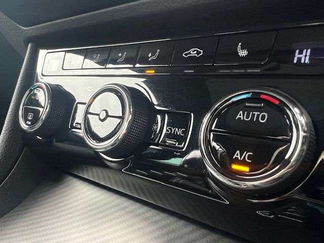 2021 SKODA SUPERB 2021 SKODA SUPERB