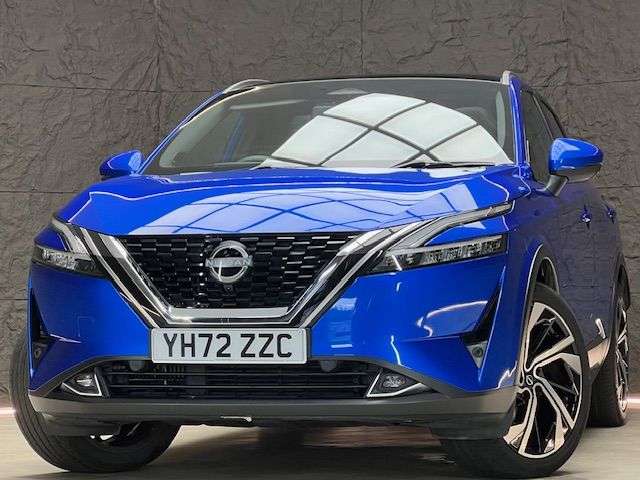 A 2022 NISSAN QASHQAI 1.3 DIG-T MHEV Tekna+ SUV 5dr Petrol Hybrid Manual Euro 6 (s/s) (158 ps) SU A 2022 NISSAN QASHQAI 1.3 DIG-T MHEV Tekna+ SUV 5dr Petrol Hybrid Manual Euro 6 (s/s) (158 ps) SU