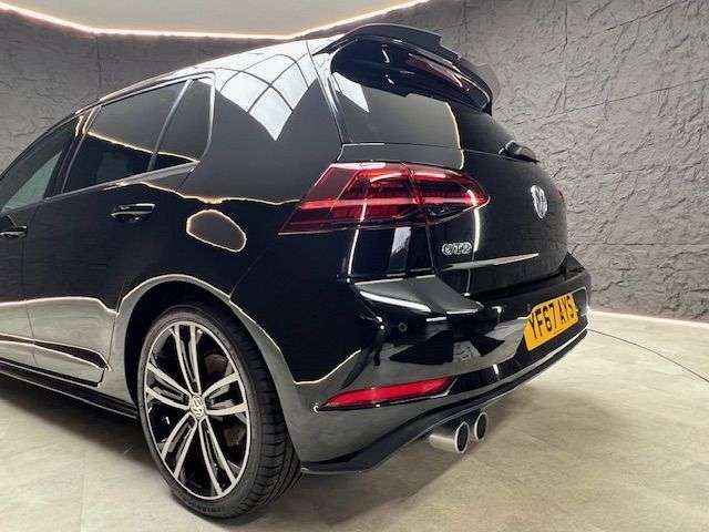 2017 VOLKSWAGEN GOLF 2017 VOLKSWAGEN GOLF