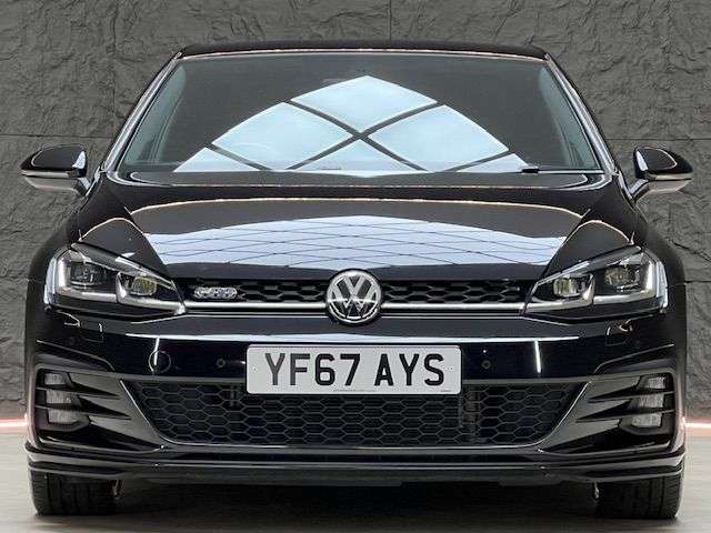 2017 VOLKSWAGEN GOLF 2017 VOLKSWAGEN GOLF