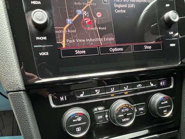 2017 VOLKSWAGEN GOLF 2017 VOLKSWAGEN GOLF