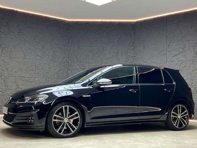 2017 VOLKSWAGEN GOLF 2017 VOLKSWAGEN GOLF