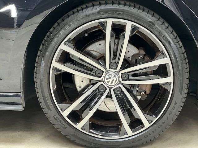 2017 VOLKSWAGEN GOLF 2017 VOLKSWAGEN GOLF