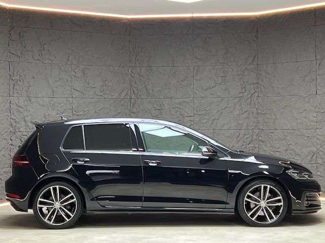 2017 VOLKSWAGEN GOLF 2017 VOLKSWAGEN GOLF