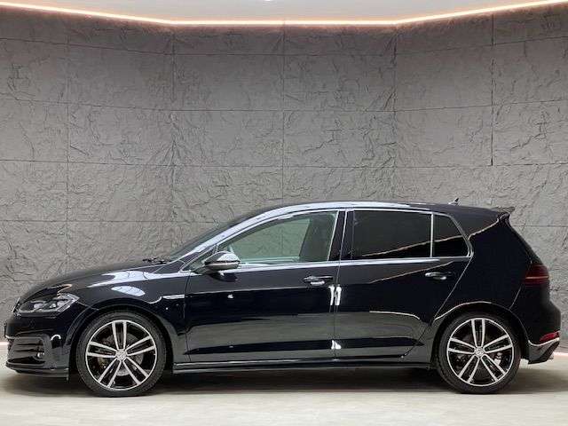 2017 VOLKSWAGEN GOLF 2017 VOLKSWAGEN GOLF