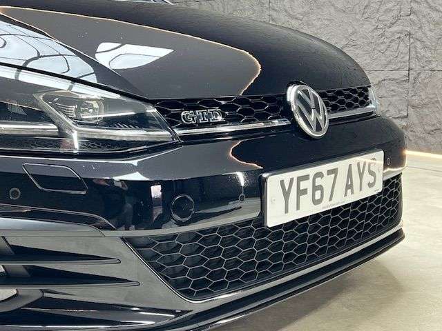 2017 VOLKSWAGEN GOLF 2017 VOLKSWAGEN GOLF