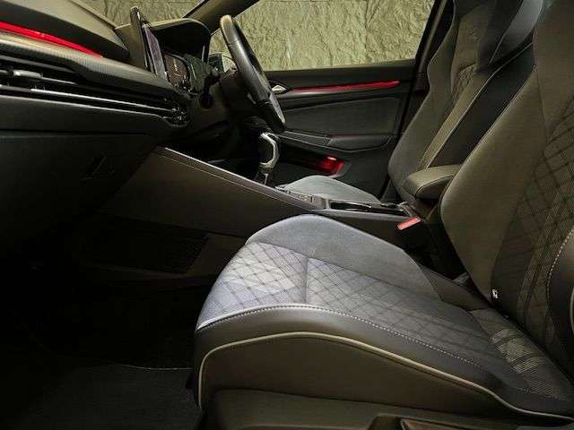 2021 VOLKSWAGEN GOLF 2021 VOLKSWAGEN GOLF