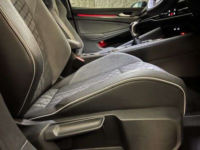 2021 VOLKSWAGEN GOLF 2021 VOLKSWAGEN GOLF