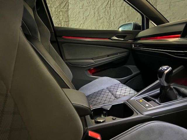 2021 VOLKSWAGEN GOLF 2021 VOLKSWAGEN GOLF