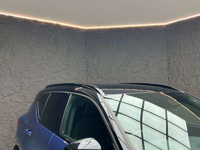 2019 VOLVO XC40 2019 VOLVO XC40