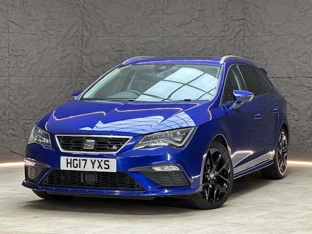 A 2017 SEAT LEON 2.0 TDI FR Technology ST 5dr Diesel DSG Euro 6 (s/s) (184 ps) SUNROOF, HEAT A 2017 SEAT LEON 2.0 TDI FR Technology ST 5dr Diesel DSG Euro 6 (s/s) (184 ps) SUNROOF, HEAT