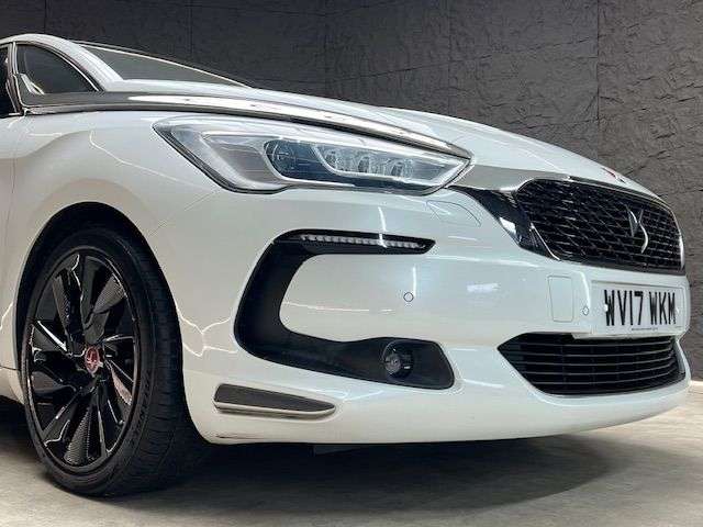2017 DS AUTOMOBILES DS 5 2017 DS AUTOMOBILES DS 5