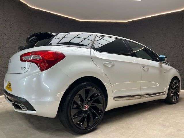 2017 DS AUTOMOBILES DS 5 2017 DS AUTOMOBILES DS 5