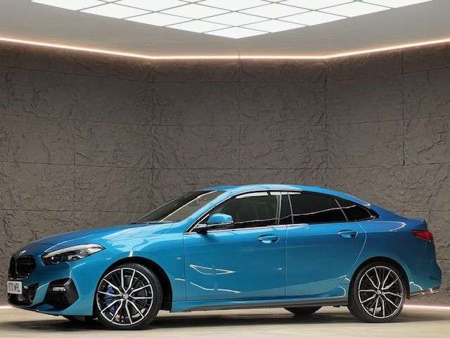 A 2020 BMW 2 SERIES GRAN COUPE 2.0 220d M Sport Saloon 4dr Diesel Auto Euro 6 (s/s) (190 ps) SUNROOF, REAR A 2020 BMW 2 SERIES GRAN COUPE 2.0 220d M Sport Saloon 4dr Diesel Auto Euro 6 (s/s) (190 ps) SUNROOF, REAR