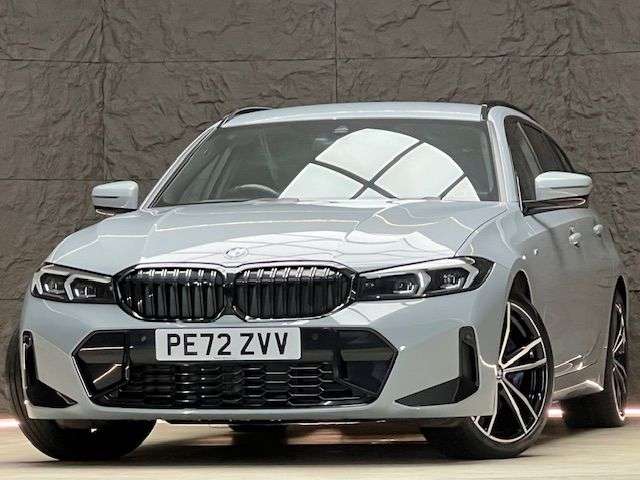 A 2022 BMW 3 SERIES 2.0 320d MHT M Sport Touring 5dr Diesel Hybrid Auto Euro 6 (s/s) (190 ps) M A 2022 BMW 3 SERIES 2.0 320d MHT M Sport Touring 5dr Diesel Hybrid Auto Euro 6 (s/s) (190 ps) M