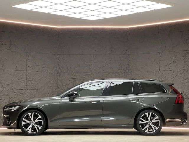 2019 VOLVO V60 2019 VOLVO V60