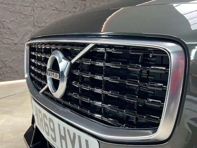 2019 VOLVO V60 2019 VOLVO V60