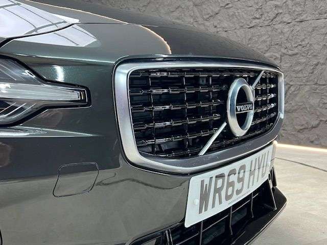 2019 VOLVO V60 2019 VOLVO V60