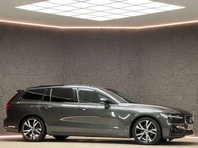 2019 VOLVO V60 2019 VOLVO V60