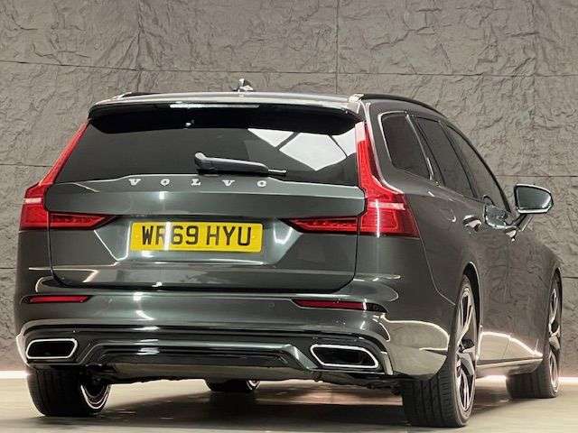 2019 VOLVO V60 2019 VOLVO V60