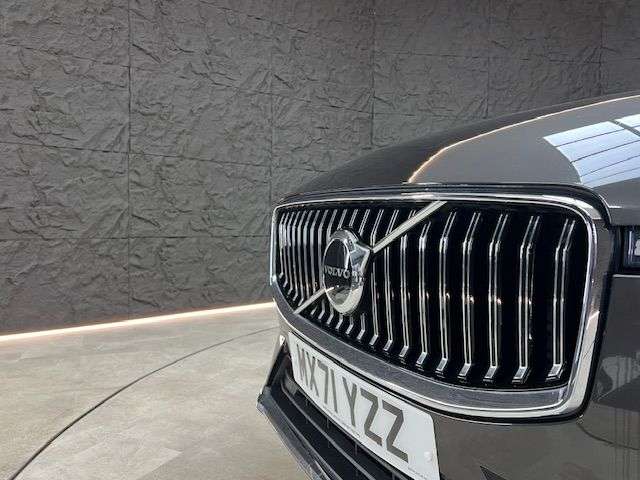 2021 VOLVO XC60 2021 VOLVO XC60