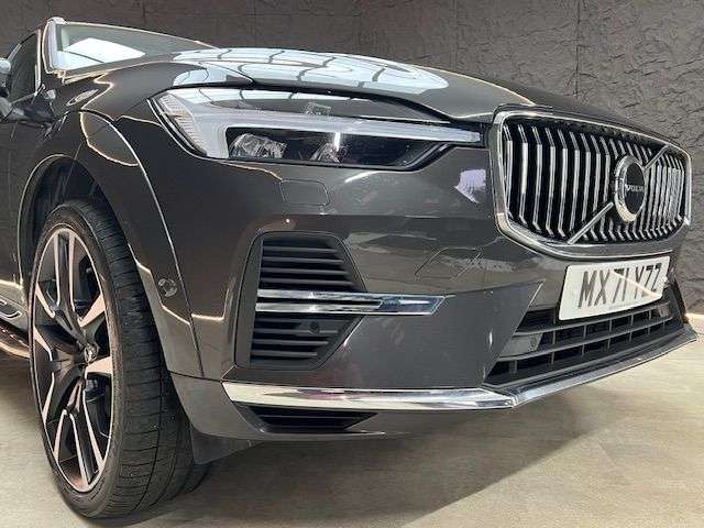 2021 VOLVO XC60 2021 VOLVO XC60