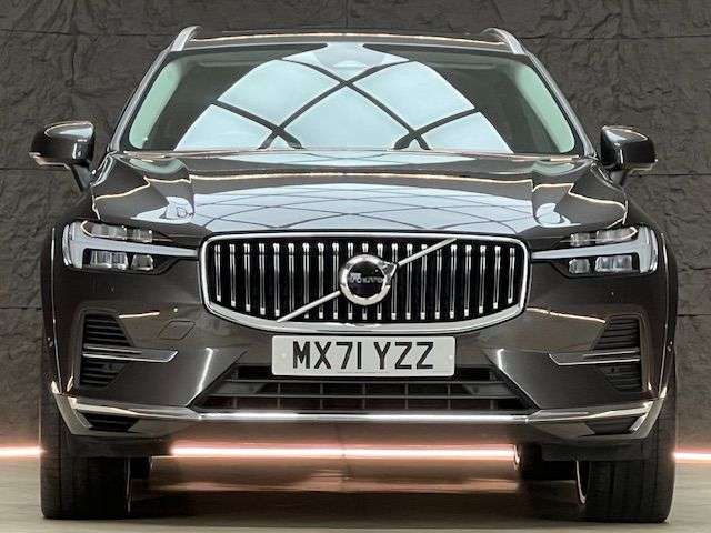 2021 VOLVO XC60 2021 VOLVO XC60