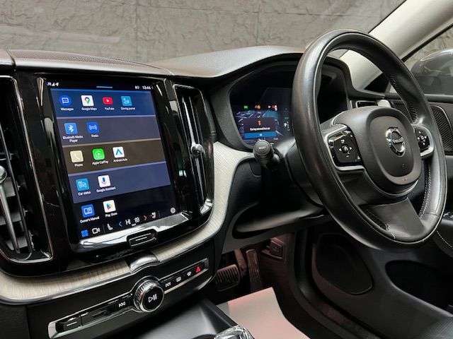 2021 VOLVO XC60 2021 VOLVO XC60