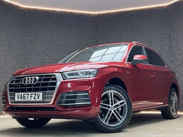A 2018 AUDI Q5 2.0 TDI S line SUV 5dr Diesel S Tronic quattro Euro 6 (s/s) (190 ps) SUNROO A 2018 AUDI Q5 2.0 TDI S line SUV 5dr Diesel S Tronic quattro Euro 6 (s/s) (190 ps) SUNROO