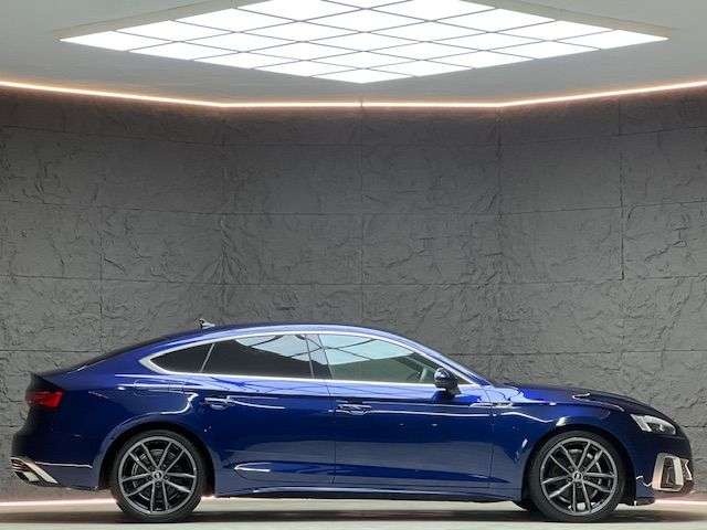 2021 AUDI A5 2021 AUDI A5