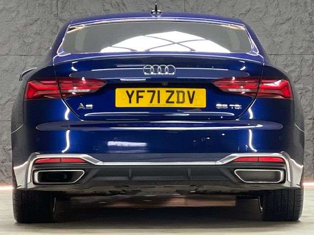 2021 AUDI A5 2021 AUDI A5